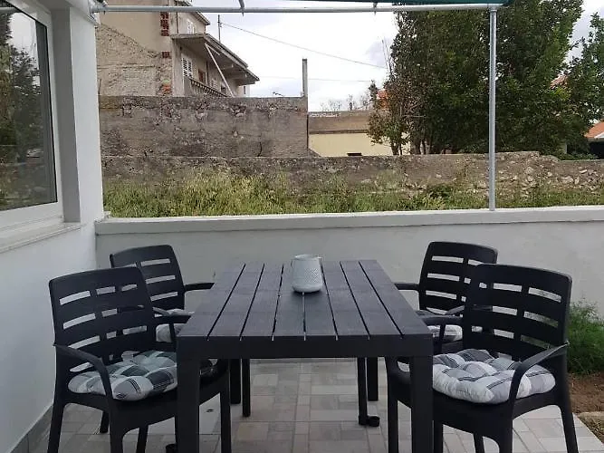 Sound Of The Sea Apartment